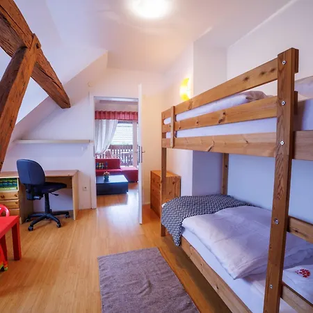 Hisa Na Dovjem Villa