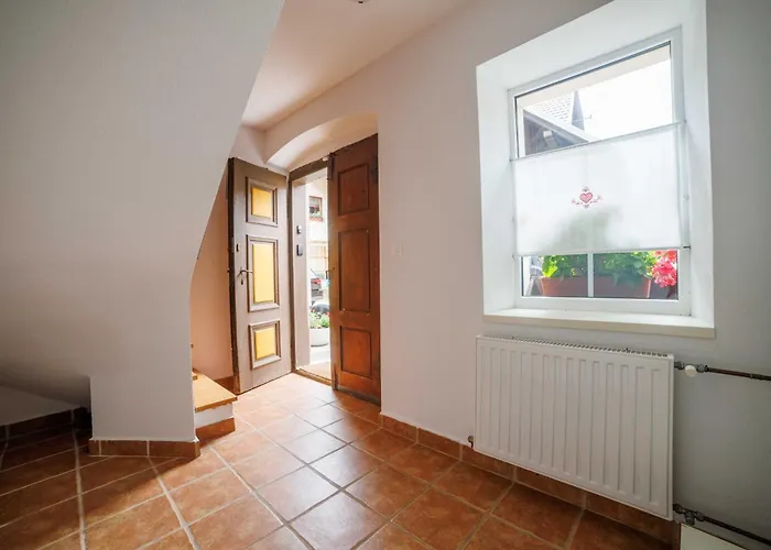 Hisa Na Dovjem Villa *